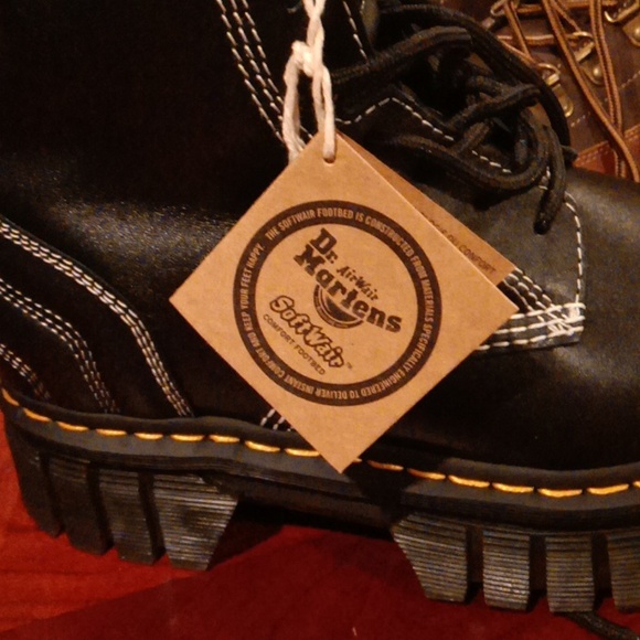 Dr martens AUDRICK WHITE STITCH LEATHER PLATFORM LACE UP BOOTS - Picture 14 of 15